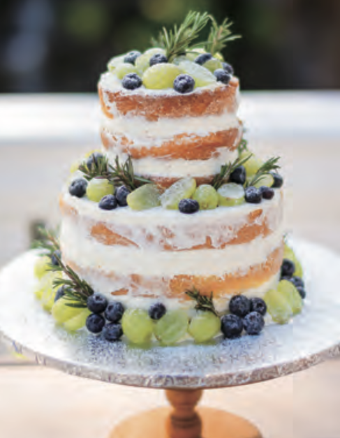 マスカットネイキッドケーキ